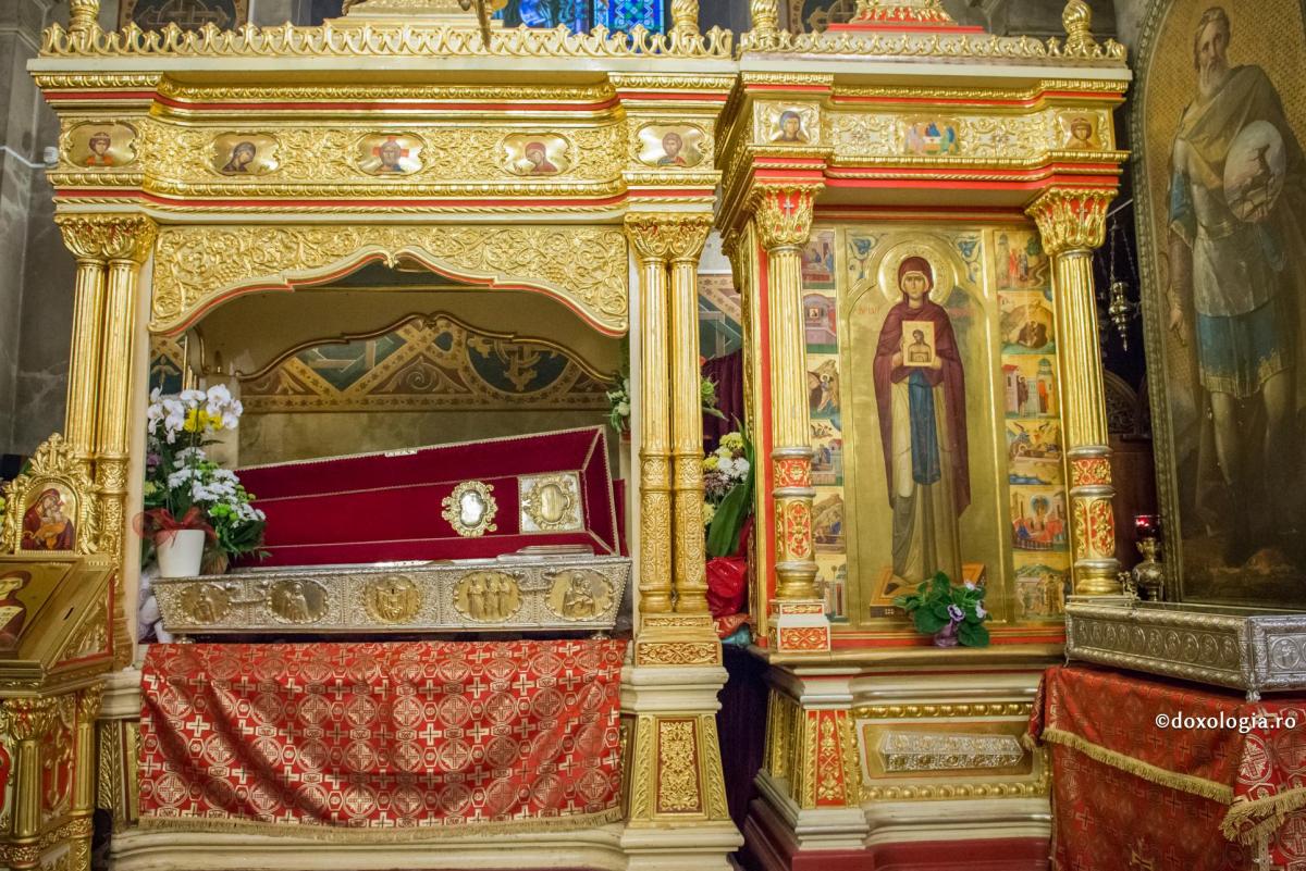 (15) Cultul moaștelor